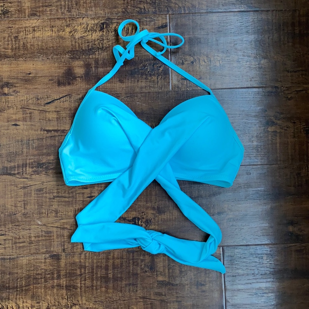 CUPSHE swimsuit top